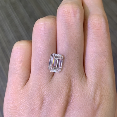kupować VS1 G 3.69 Karat Lab Made Emerald Cut Diamond OEM ODM online manufacture