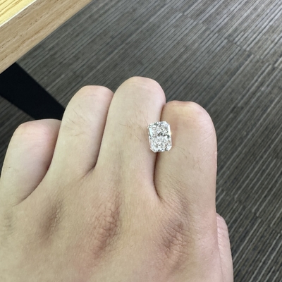 kupować 3 karatów Radiant Cut Lab Grown Diamond VS2 G IGI Certified online manufacture