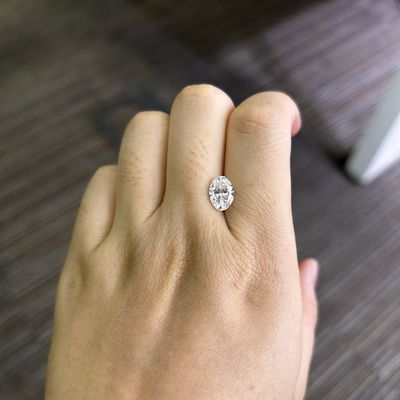 1.8 karat Lab Grown Diamond Oval Cut CVD E Kolor VS1 Jasność 2EX N IGI